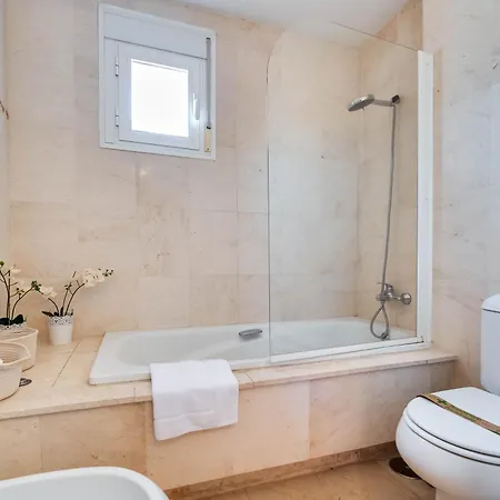 Fantastico Atico Duplex En Primera Linea De Golf ماربيا