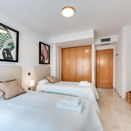 Fantastico Atico Duplex En Primera Linea De Golf ماربيا