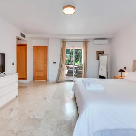 شقة Fantastico Atico Duplex En Primera Linea De Golf *