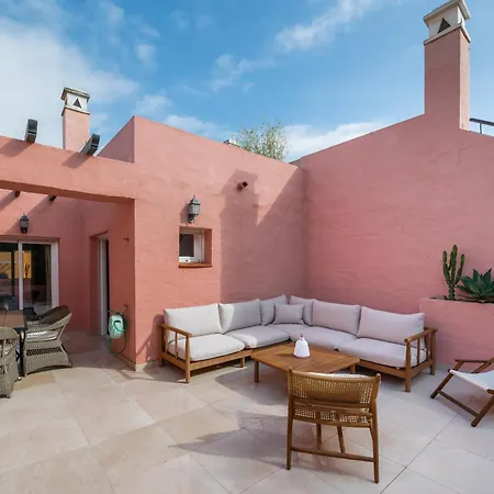 Fantastico Atico Duplex En Primera Linea De Golf ماربيا