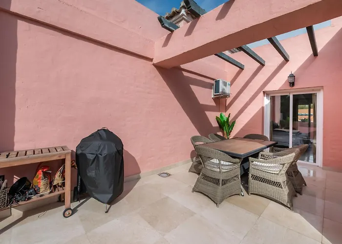 شقة Fantastico Atico Duplex En Primera Linea De Golf ماربيا
