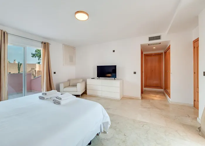 Apartament Fantastico Atico Duplex En Primera Linea De Golf Marbella